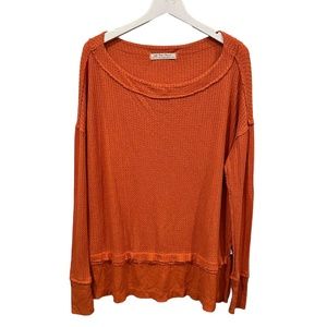 We the FREE PEOPLE North Shore Thermal Top orange waffle XS small long tunic